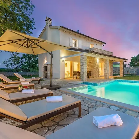 Villas Adagio Rojnici Exterior photo