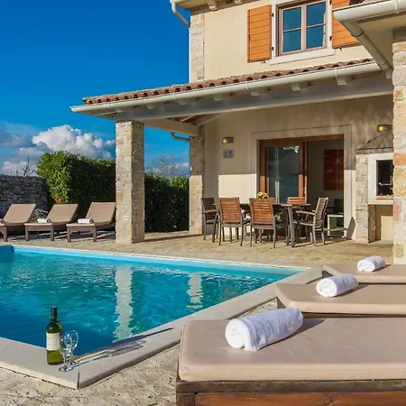 Villas Adagio Rojnici Exterior photo