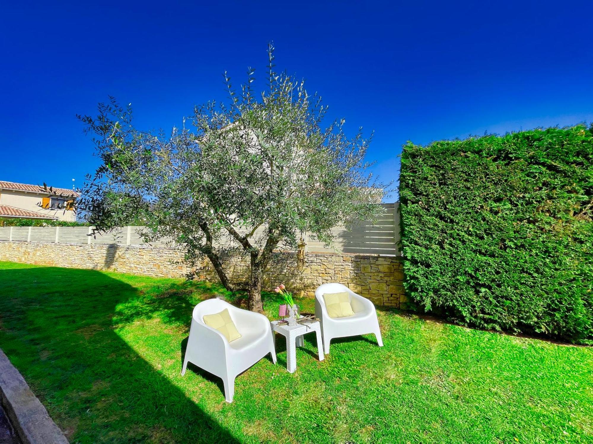 Adagio Villa *