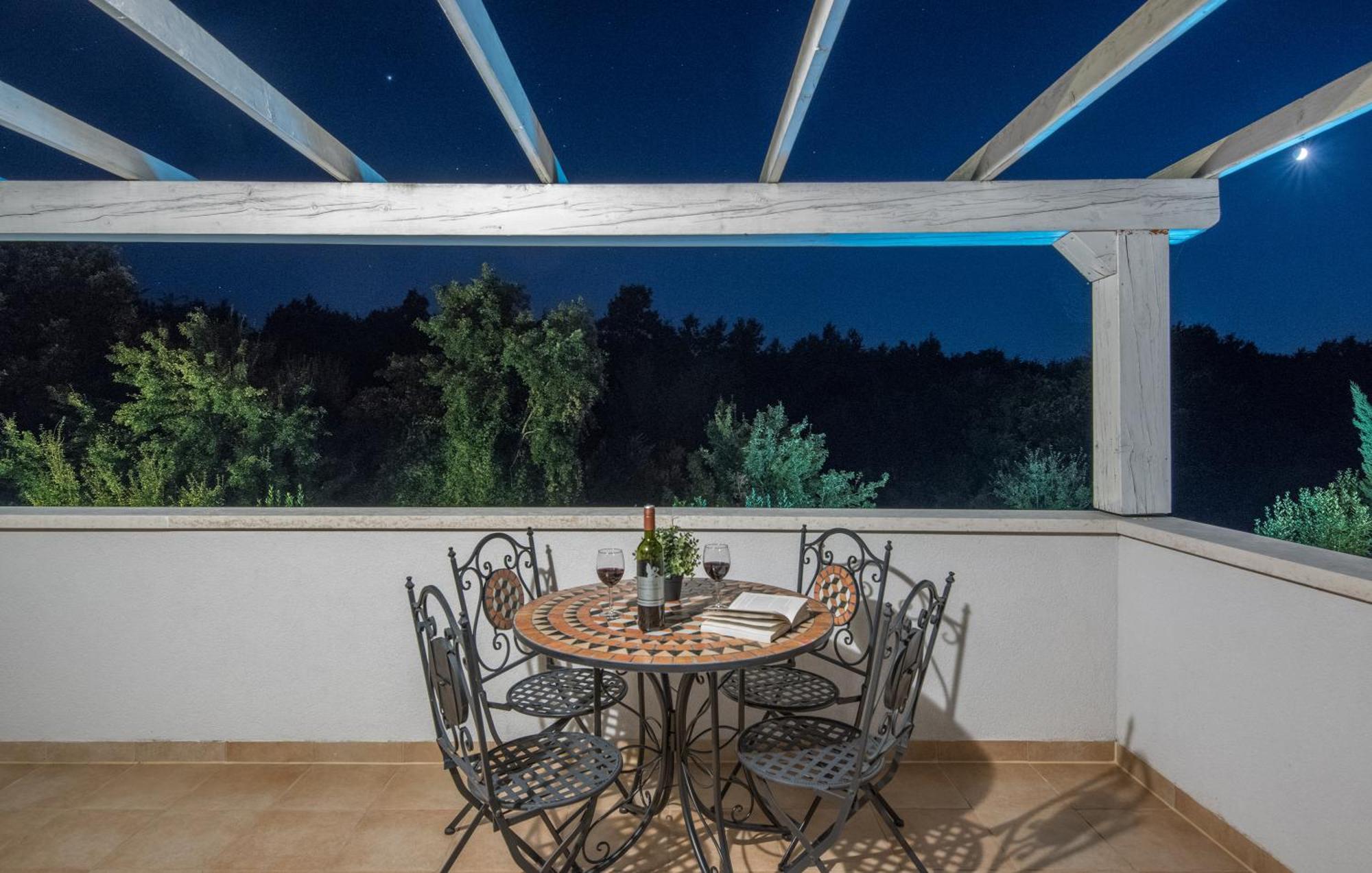 Adagio Villa
